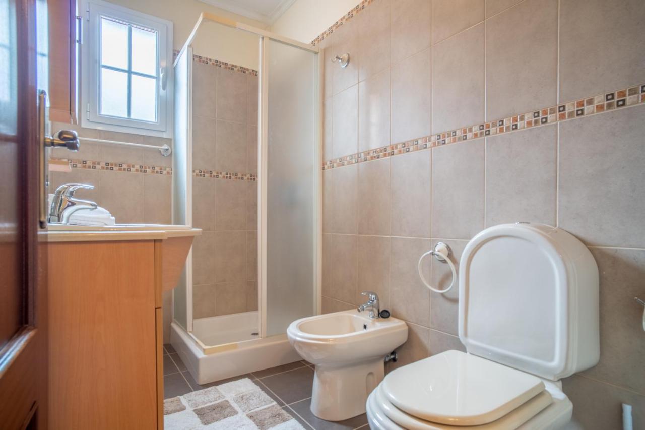 Tony House Super View Holiday home Relogio do Poiso
